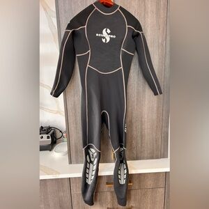 NEW 💧Scubapro’s Everflex  women’s XL, 1mm